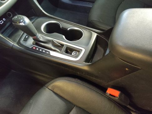 Used 2020 Chevrolet Equinox LT image 26