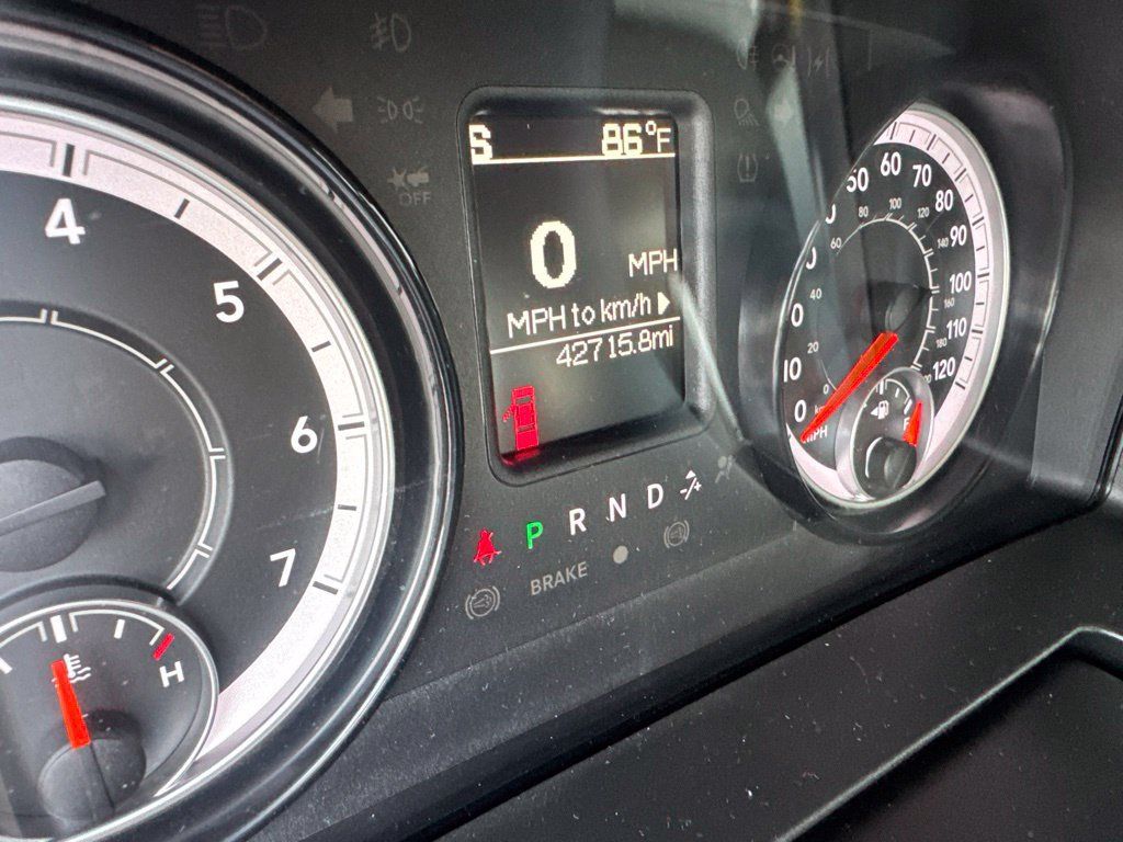 Used 2024 RAM 1500 Classic SLT RWD image 15