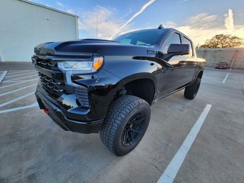 Used 2024 Chevrolet Silverado 1500 LT Trail Boss w/ Protection Package image 3