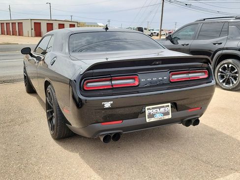 Used 2023 Dodge Challenger R/T Scat Pack w/ Plus Package RWD image 8
