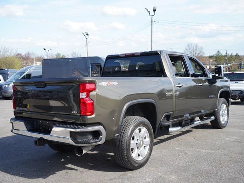 Used 2022 Chevrolet Silverado 2500 LTZ AWD/4WD image 9