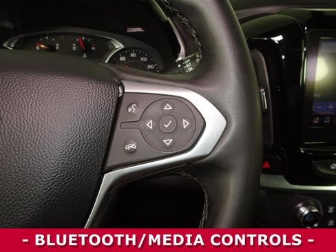 Used 2023 Chevrolet Traverse RS image 15