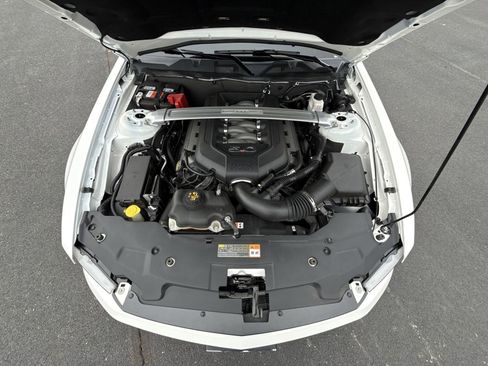 Used 2012 Ford Mustang GT Premium RWD image 23