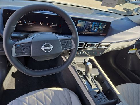New 2026 Nissan Sentra SL w/ Floor Mat Package FWD image 33