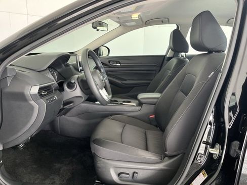 Used 2019 Nissan Altima 2.5 S image 11