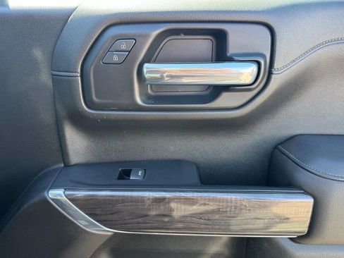 Used 2019 Chevrolet Silverado 1500 LTZ w/ LTZ Plus Package image 22