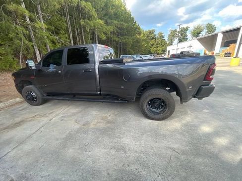 Used 2024 RAM 3500 Laramie w/ Night Edition AWD/4WD image 6