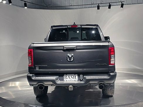 Used 2021 RAM 1500 Big Horn image 12