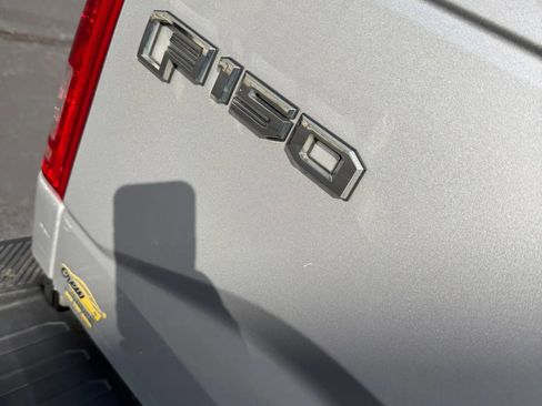 Used 2017 Ford F150 XLT AWD/4WD image 11