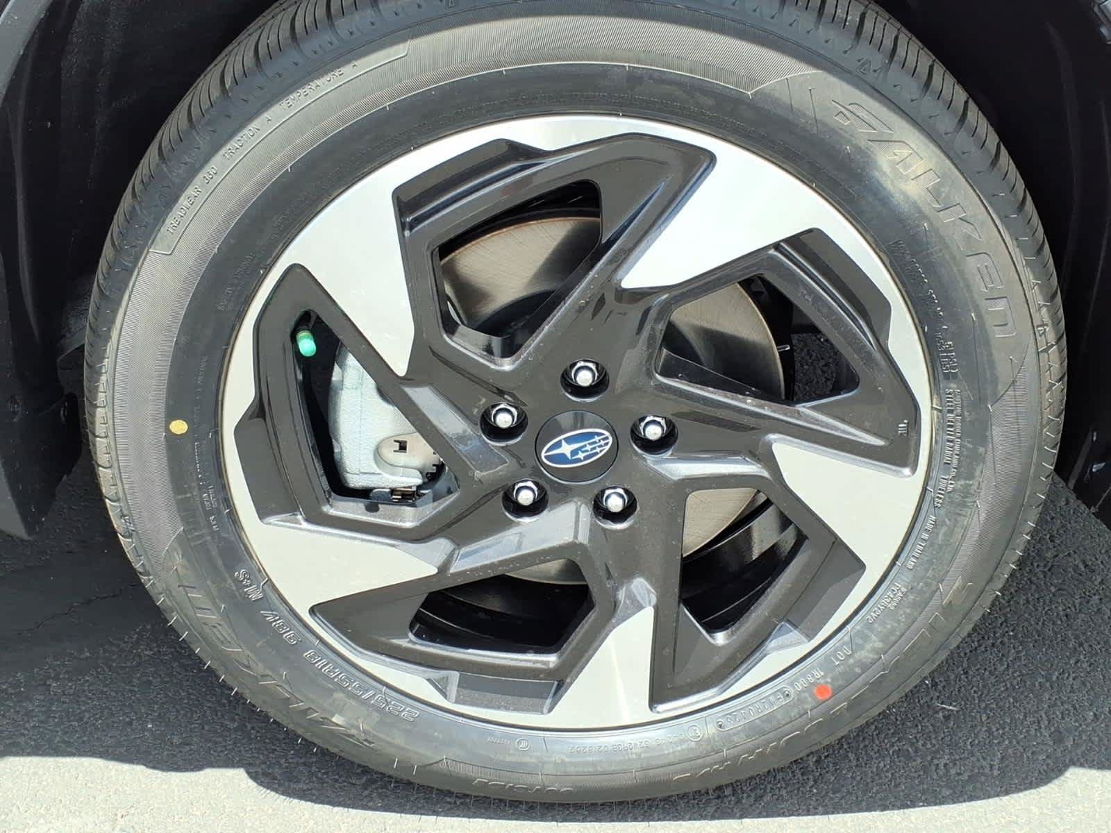 New 2026 Subaru Crosstrek 2.5i Limited AWD/4WD image 9