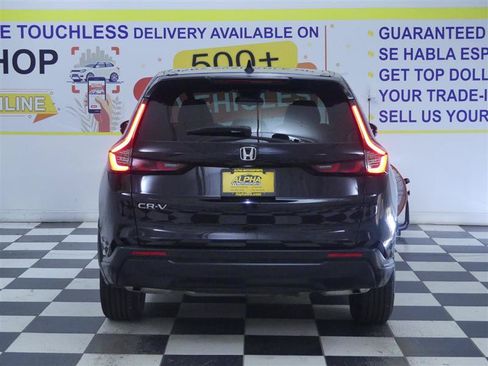 Used 2025 Honda CR-V LX image 5