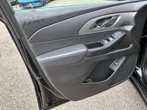 Certified 2024 Chevrolet Traverse LT image 15