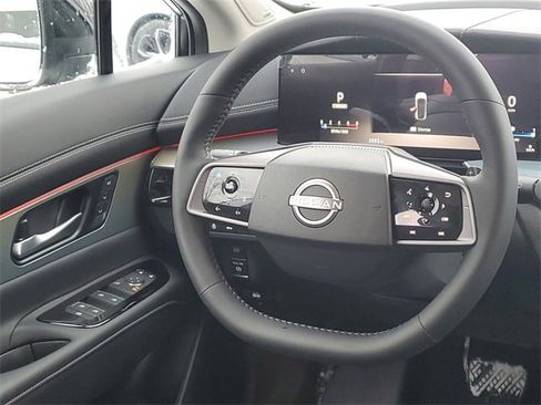 Certified 2025 Nissan Murano SL image 29