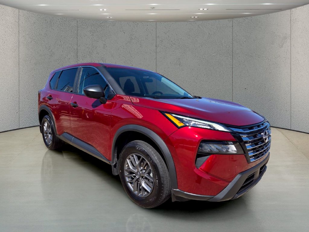 Used 2026 Nissan Rogue S FWD image 7