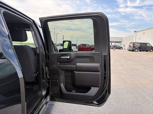 Used 2023 Chevrolet Silverado 2500 Custom w/ Gooseneck/5TH Wheel Package AWD/4WD image 36
