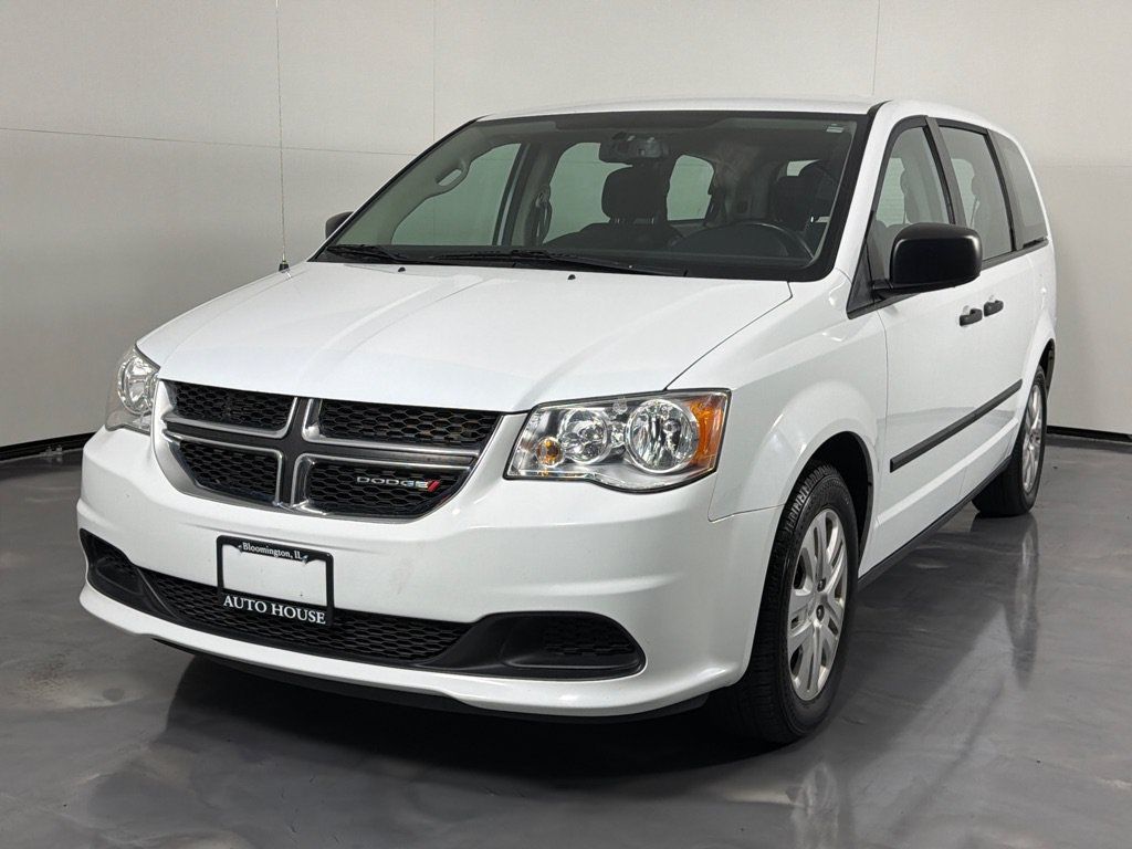 Used 2016 Dodge Grand Caravan American Value Package w/ UConnect Hands-Free Group FWD image 10