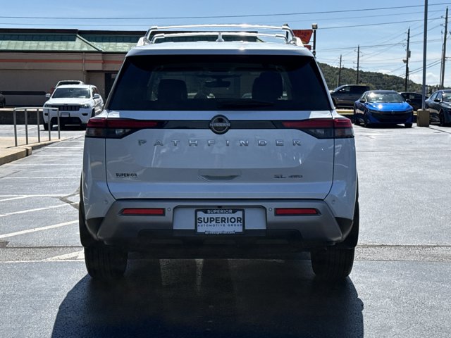 Certified 2025 Nissan Pathfinder SL w/ Cargo Package AWD/4WD image 4