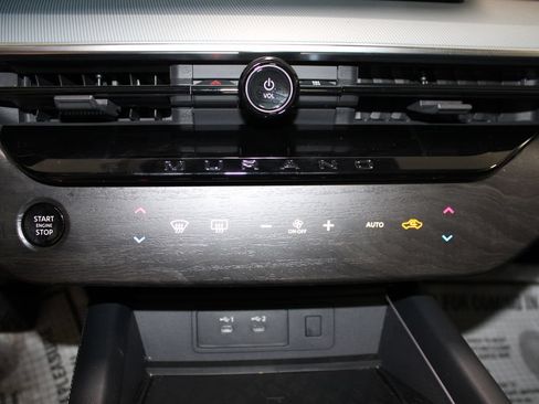 Used 2025 Nissan Murano SL w/ Cargo Package AWD/4WD image 50