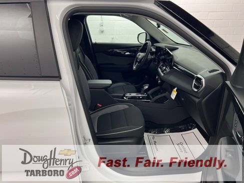 New 2026 Chevrolet TrailBlazer LT w/ Convenience Package image 42