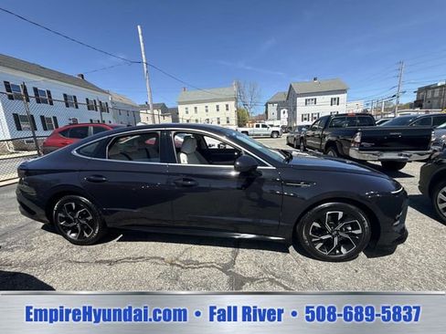 Used 2024 Hyundai Sonata SEL AWD/4WD image 3