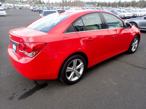 Used 2015 Chevrolet Cruze LT image 5