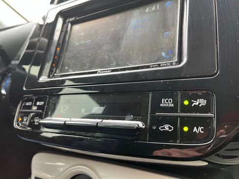 Used 2016 Toyota Prius Two image 32