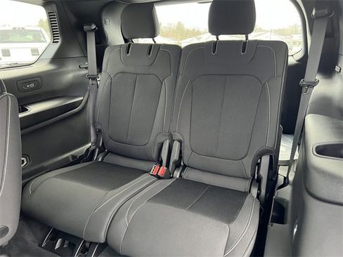 New 2025 Jeep Grand Cherokee L Laredo w/ Luxury Tech Group I image 7