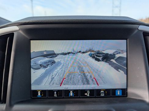 Used 2023 GMC Terrain SLT w/ Tech Package image 14