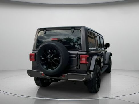 Used 2021 Jeep Wrangler Unlimited Sahara image 25