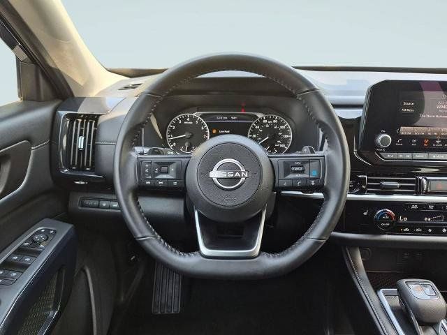 Certified 2025 Nissan Pathfinder SV AWD/4WD image 15