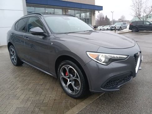 Used 2022 Alfa Romeo Stelvio Ti w/ Active Assist Plus Package image 8