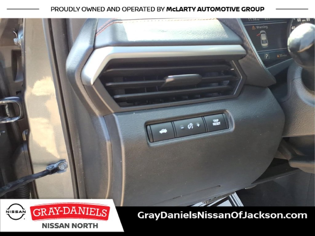 Used 2022 Nissan Altima 2.5 SR FWD image 12
