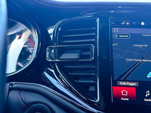 Used 2023 Dodge Durango GT image 29