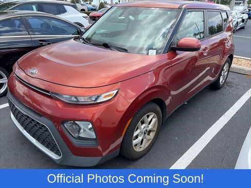 Used 2021 Kia Soul S image 2