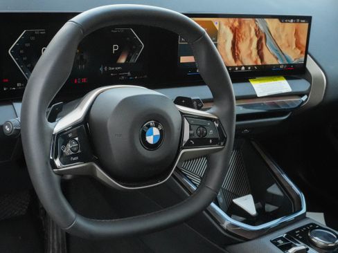 Certified 2025 BMW X3 xDrive30i w/ Premium Package AWD/4WD image 10