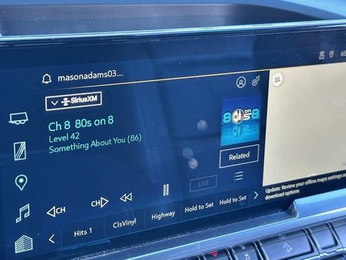 Used 2024 Chevrolet Silverado 2500 LTZ w/ LTZ Convenience Package image 19