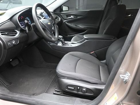 Used 2023 Chevrolet Malibu LT w/ Driver Confidence Package image 17