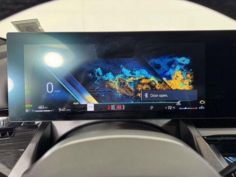 Used 2025 BMW 530i xDrive w/ M Sport Package image 3