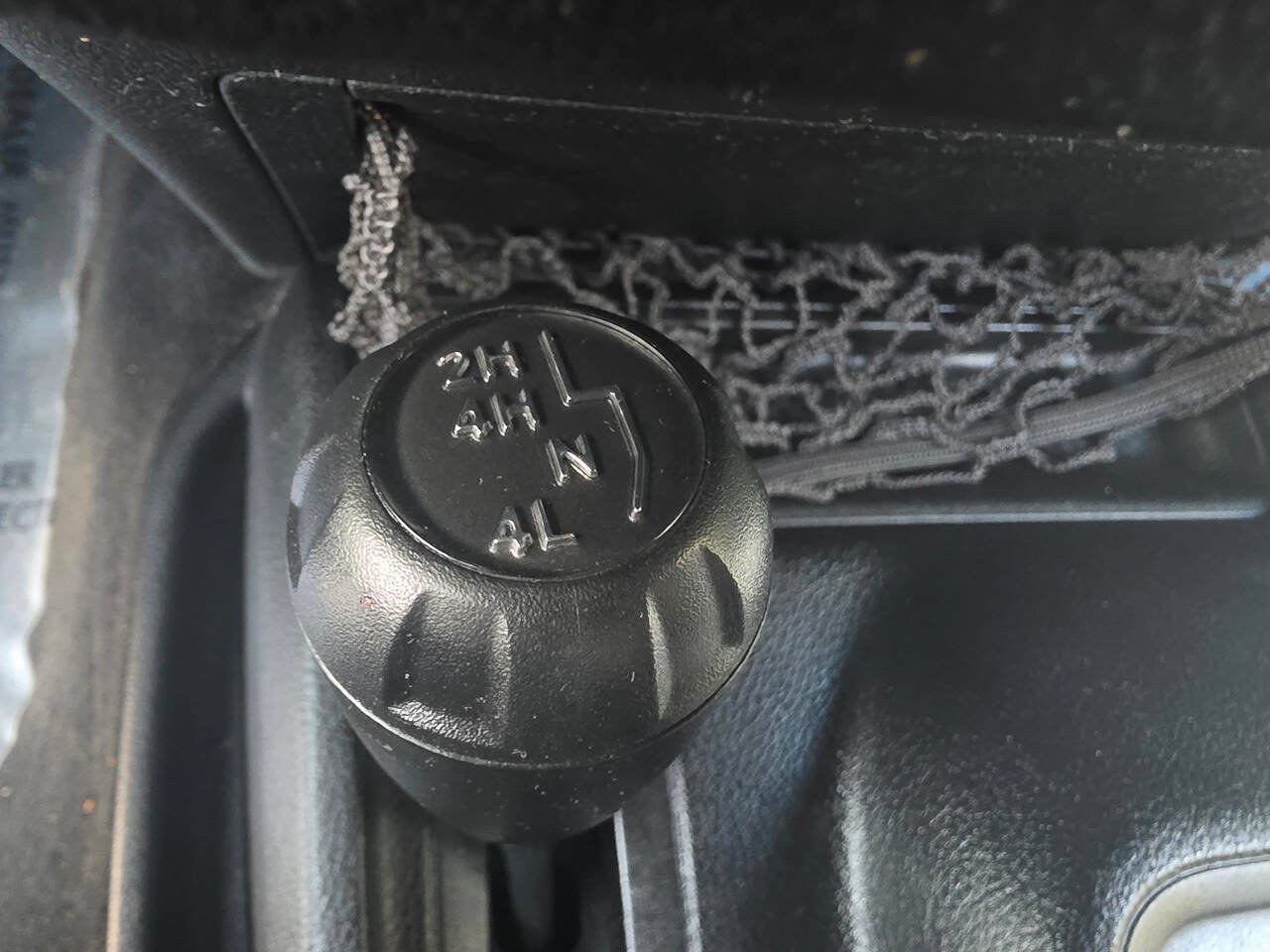 Used 2013 Jeep Wrangler Sport AWD/4WD image 32
