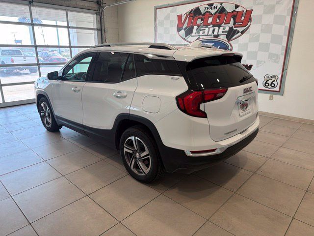 Used 2019 GMC Terrain SLT w/ Preferred Package FWD image 4