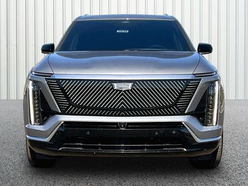 Used 2026 Cadillac Vistiq Luxury AWD/4WD image 23