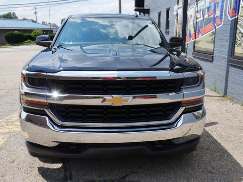 Used 2019 Chevrolet Silverado 1500 LT AWD/4WD image 26