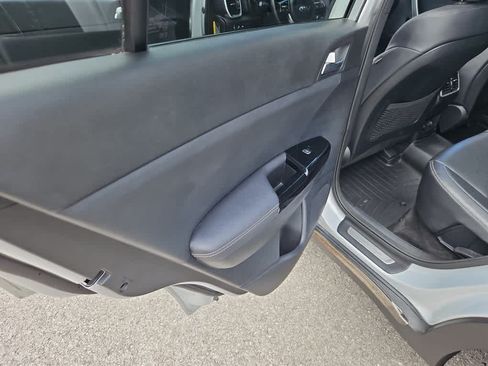 Used 2020 Kia Sportage S w/ S Premium Package AWD/4WD image 18