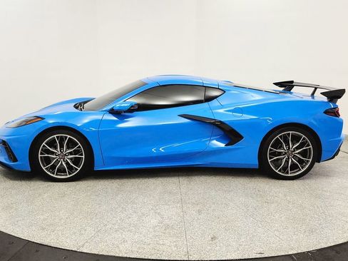 Used 2023 Chevrolet Corvette Stingray image 2