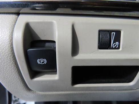 Used 2017 Cadillac CTS Luxury image 21