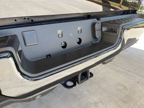 New 2022 RAM 2500 Big Horn w/ Level C Equiment Group image 21