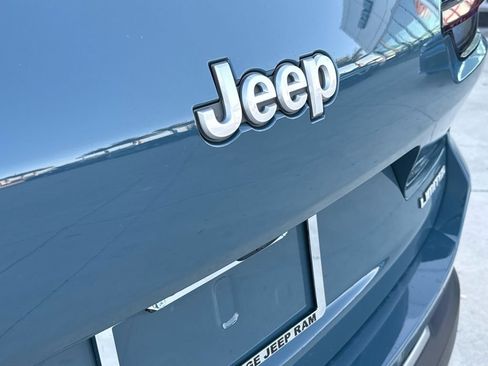 New 2026 Jeep Grand Cherokee L Limited RWD image 32