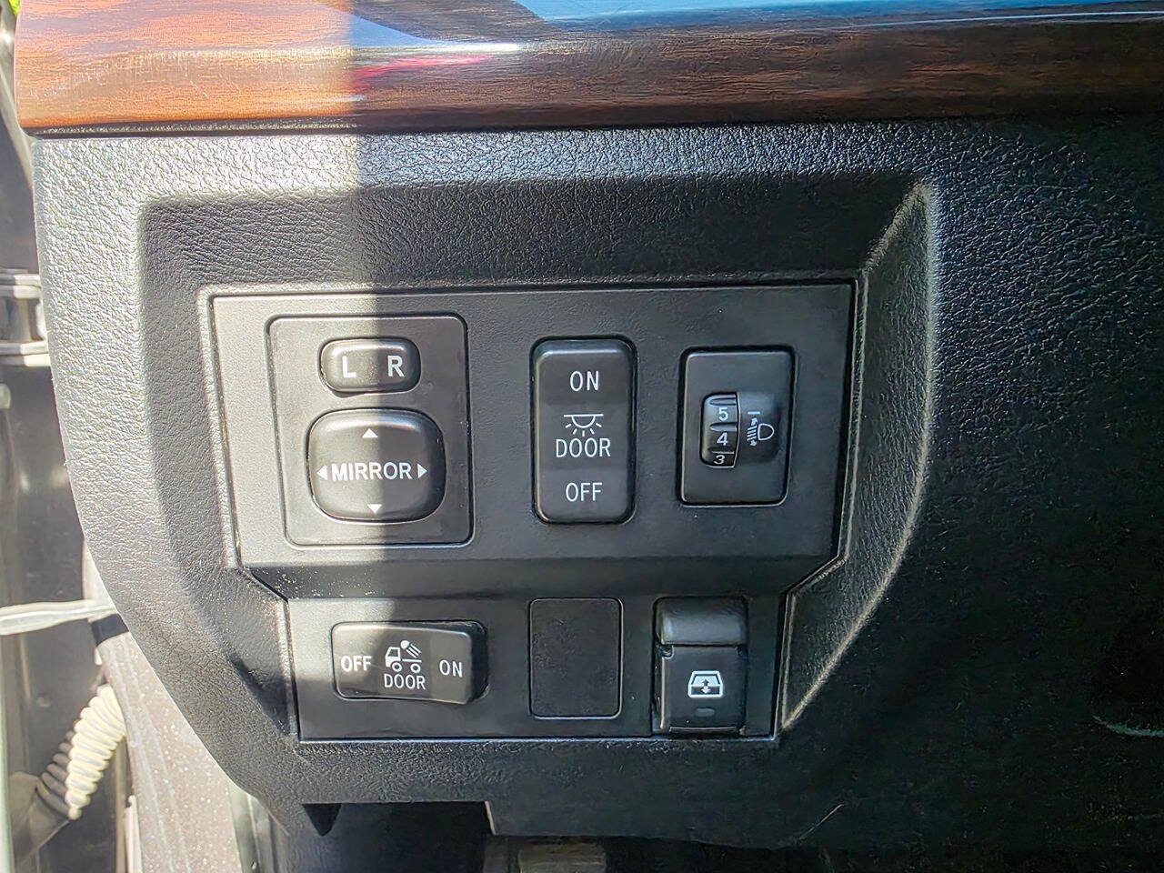 Used 2014 Toyota Tundra Limited w/ TRD Off Road Package AWD/4WD image 16