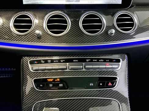 Used 2021 Mercedes-Benz E 53 AMG 4MATIC Sedan image 35