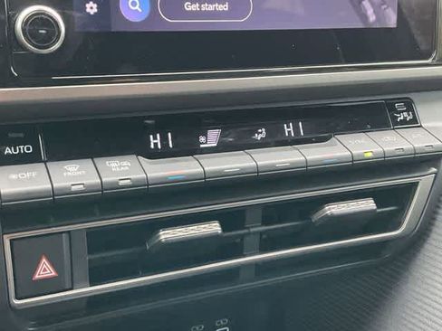 Used 2026 Toyota Camry SE w/ Convenience Package image 23